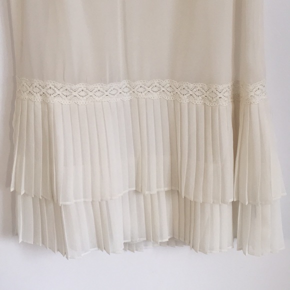 Embroidered Mini Dress - Picture 3 of 3